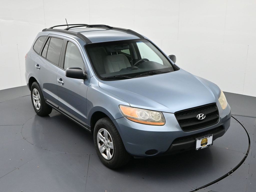 Hyundai Santa Fe Vehicle Full-screen Gallery Image 14