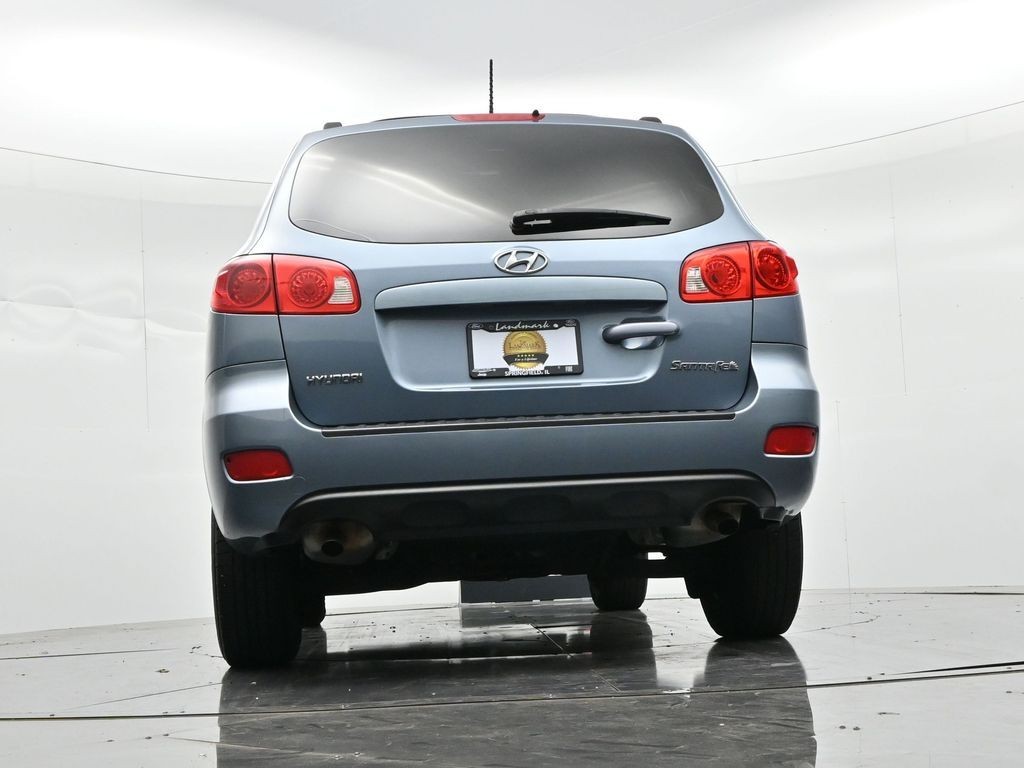 Hyundai Santa Fe Vehicle Full-screen Gallery Image 19