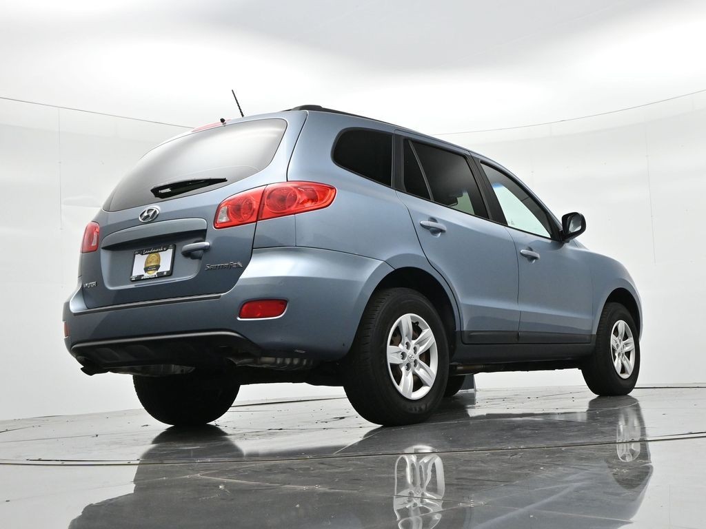 Hyundai Santa Fe Vehicle Full-screen Gallery Image 20
