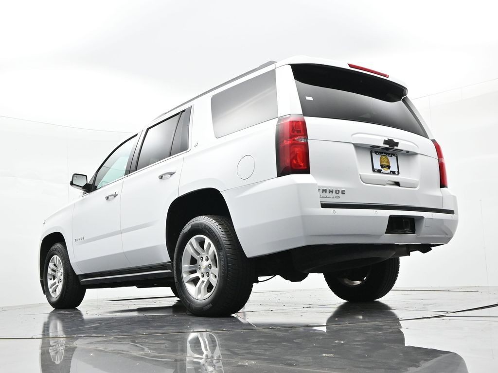 Chevrolet Tahoe Vehicle Full-screen Gallery Image 21