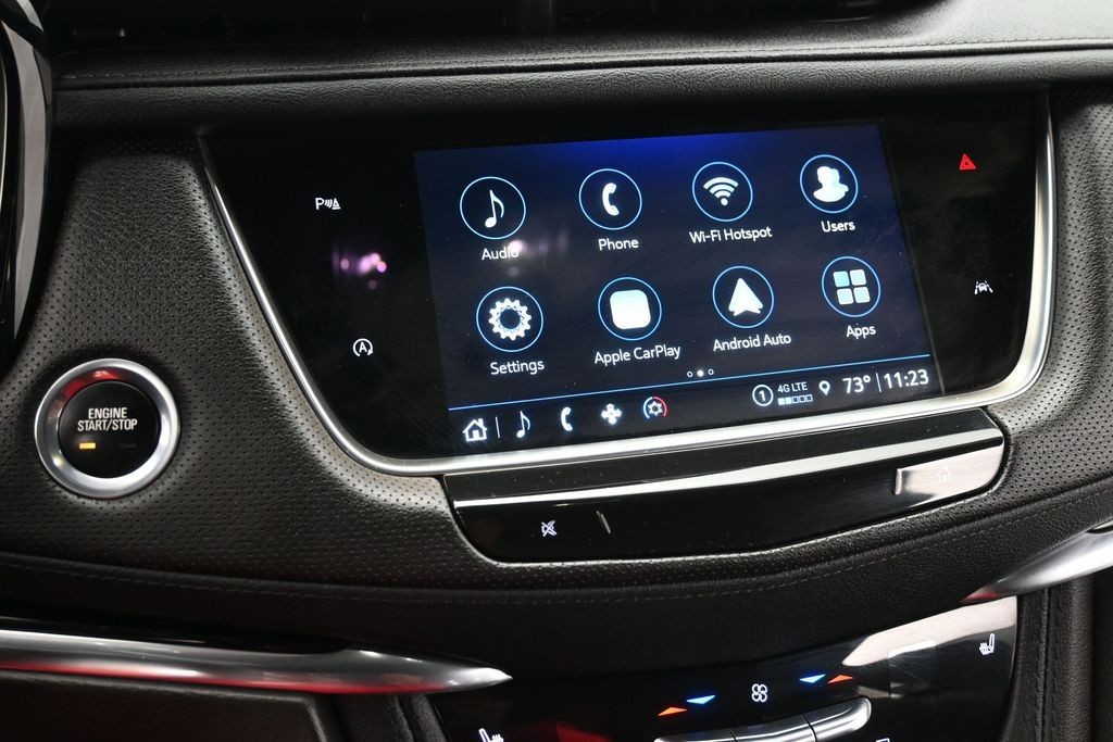 Cadillac XT6 Vehicle Full-screen Gallery Image 12