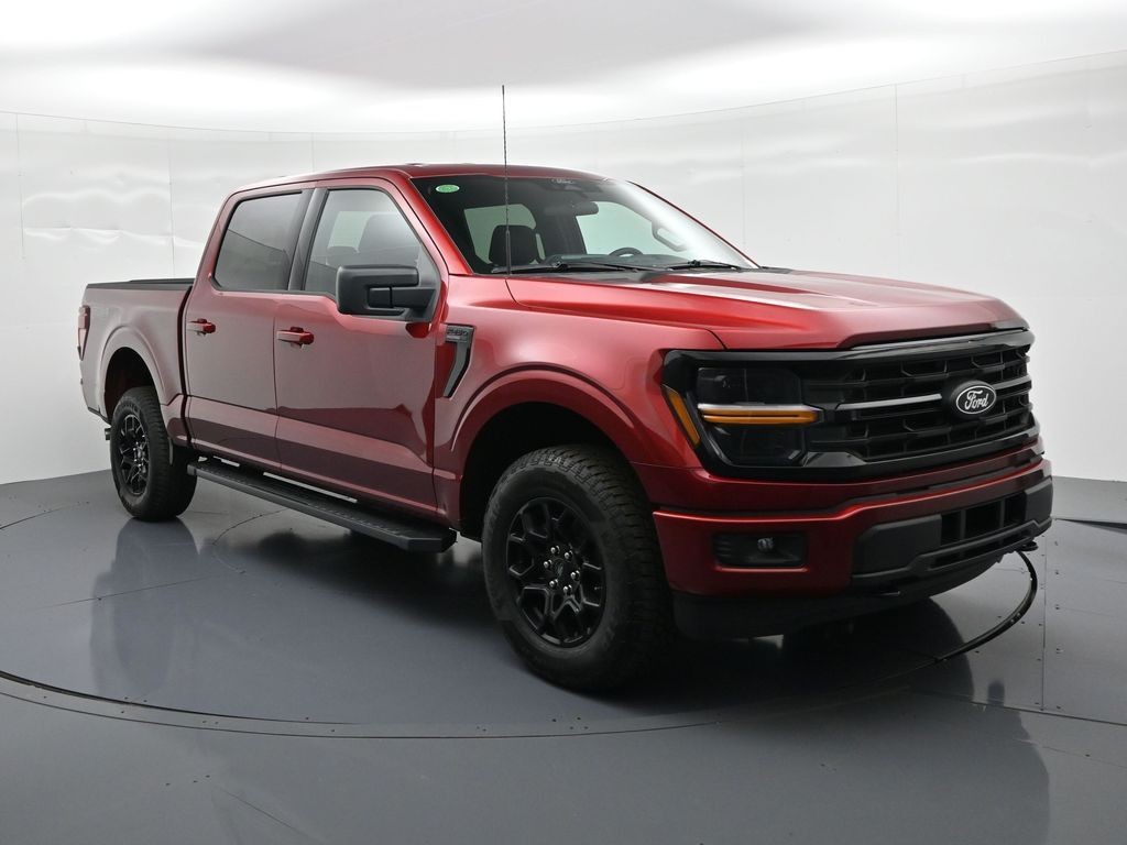 Ford F-150 Vehicle Full-screen Gallery Image 4