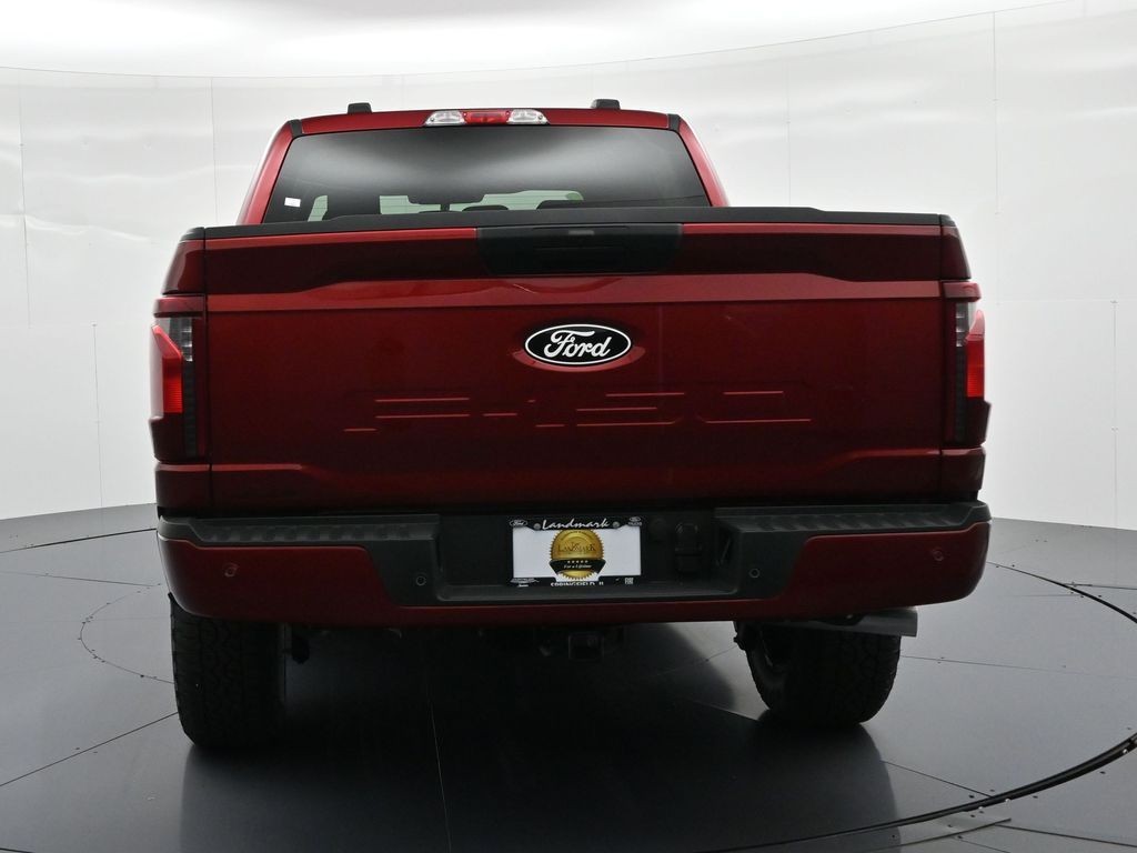 Ford F-150 Vehicle Full-screen Gallery Image 7