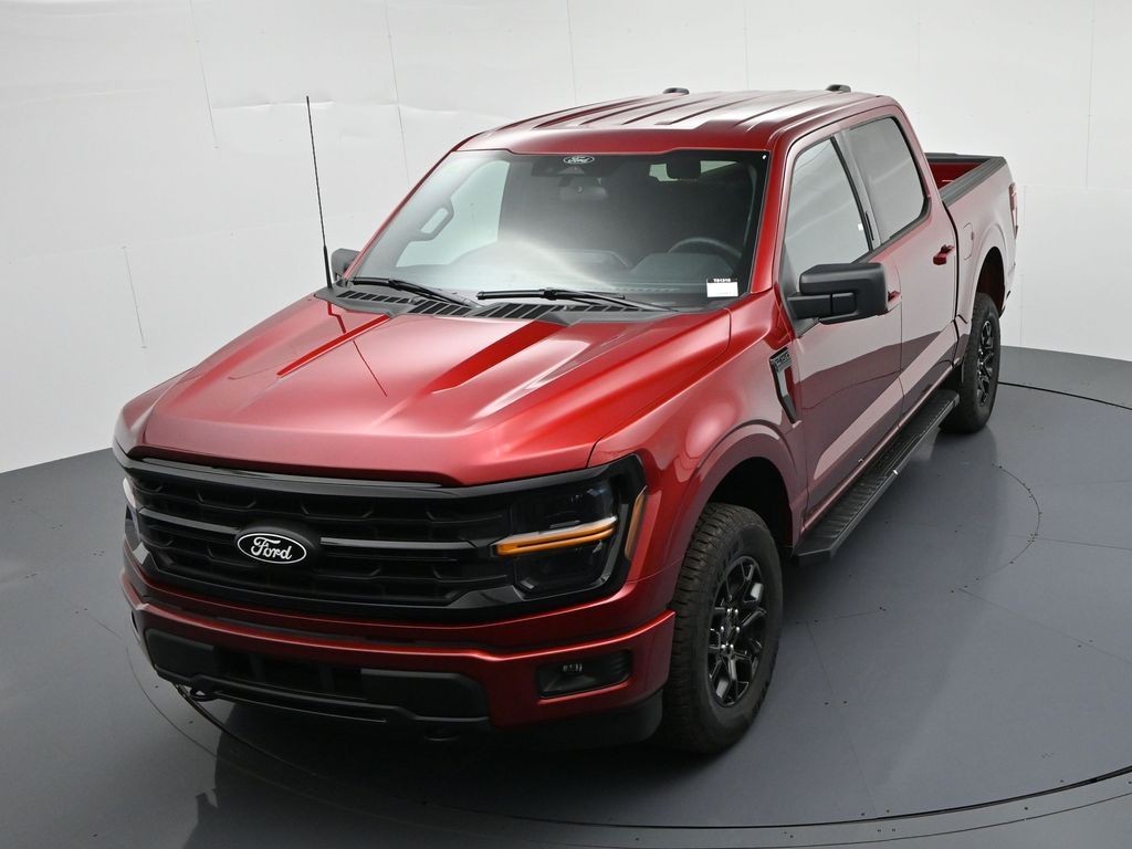 Ford F-150 Vehicle Full-screen Gallery Image 19