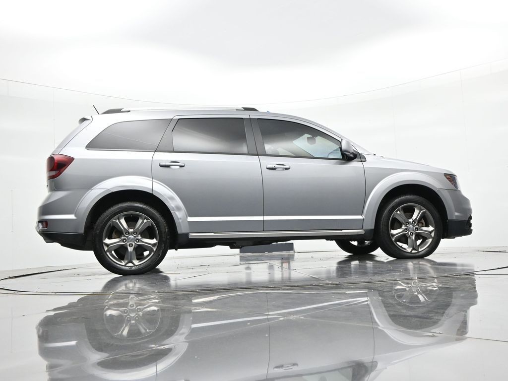 Dodge Journey Vehicle Full-screen Gallery Image 22