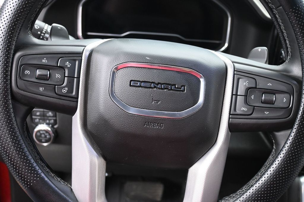 GMC Sierra 1500 Vehicle Full-screen Gallery Image 13