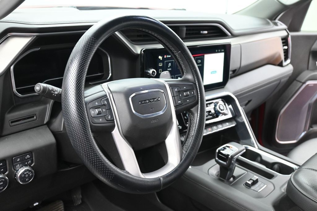 GMC Sierra 1500 Vehicle Full-screen Gallery Image 16