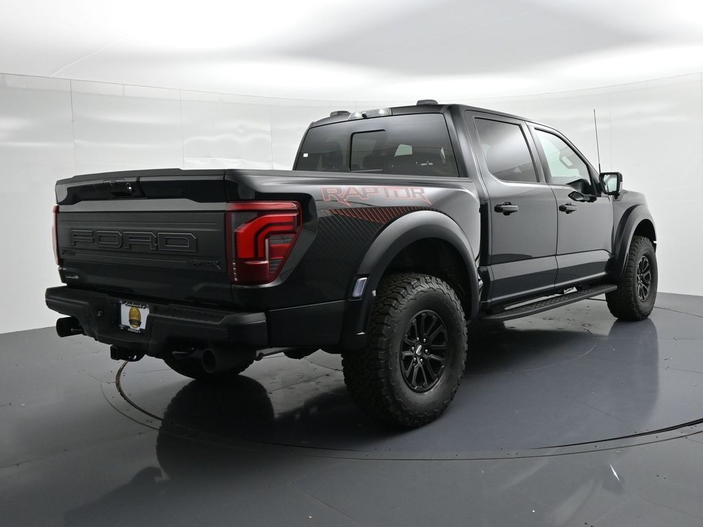 Ford F-150 Vehicle Full-screen Gallery Image 6