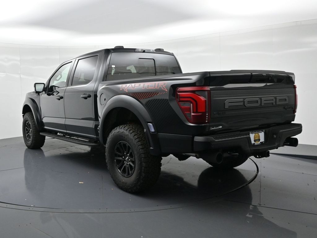 Ford F-150 Vehicle Full-screen Gallery Image 8
