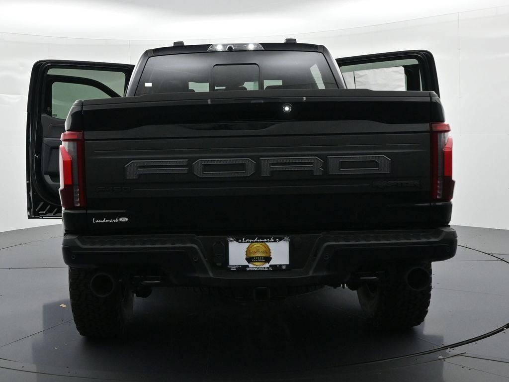 Ford F-150 Vehicle Full-screen Gallery Image 29