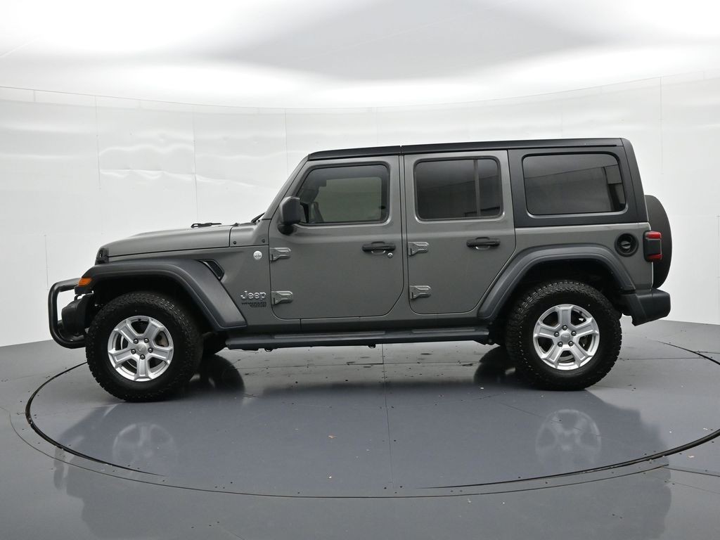 Jeep Wrangler Unlimited Vehicle Full-screen Gallery Image 9