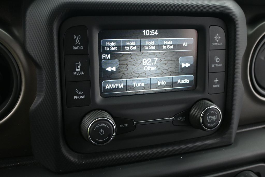 Jeep Wrangler Unlimited Vehicle Full-screen Gallery Image 11