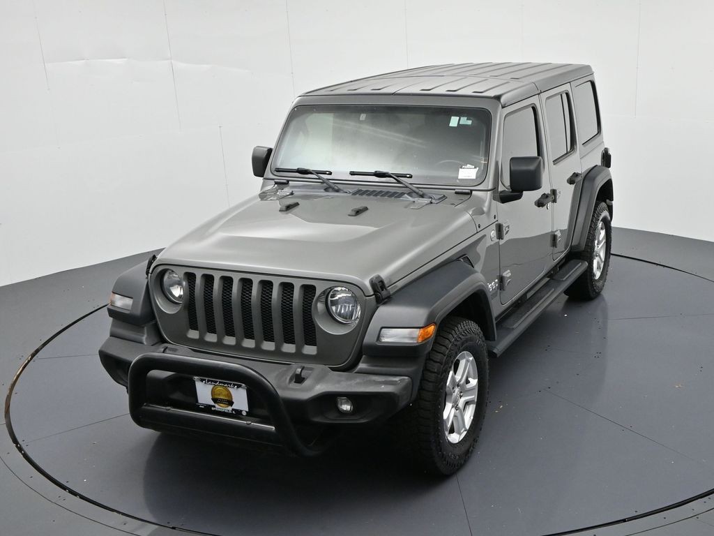 Jeep Wrangler Unlimited Vehicle Full-screen Gallery Image 18