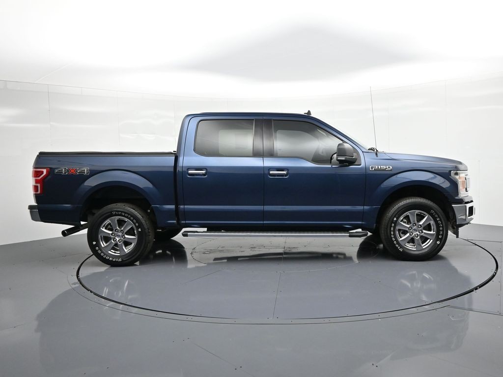 Ford F-150 Vehicle Full-screen Gallery Image 5