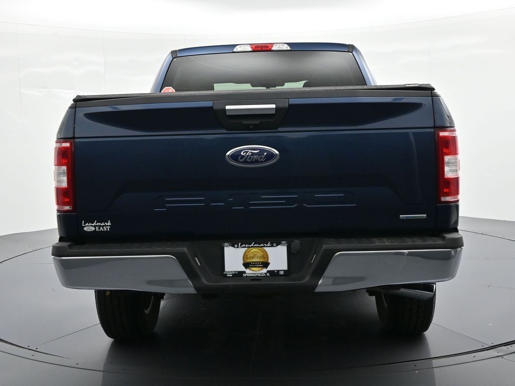 Ford F-150 Vehicle Full-screen Gallery Image 7