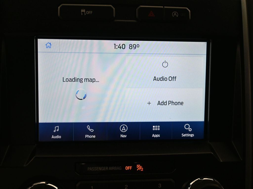 Ford F-150 Vehicle Full-screen Gallery Image 11