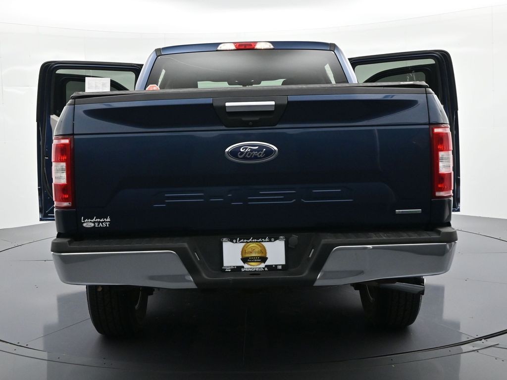 Ford F-150 Vehicle Full-screen Gallery Image 35