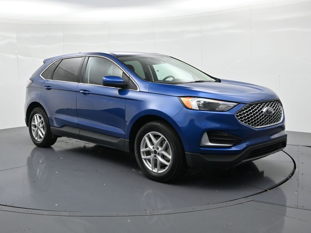 Ford Edge Vehicle Full-screen Gallery Image 4