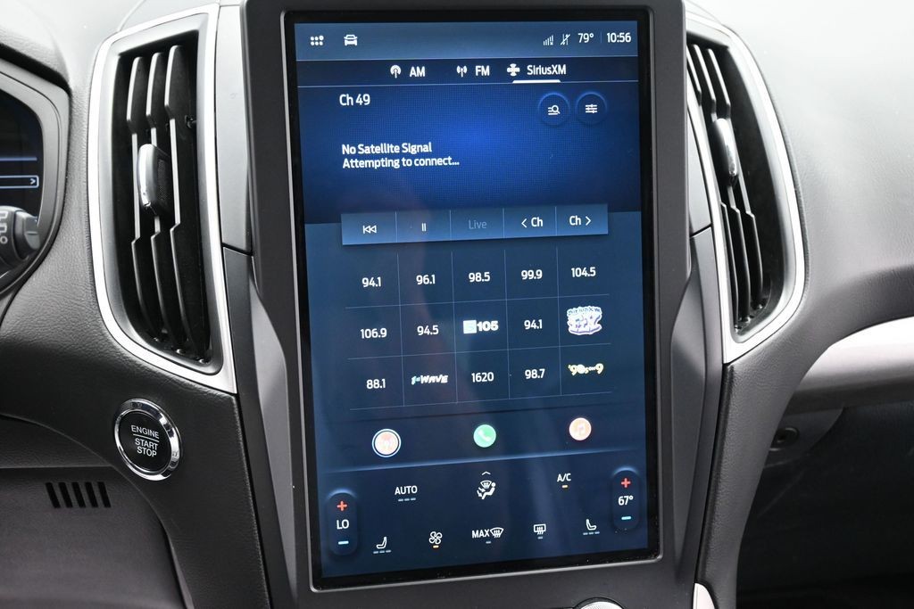 Ford Edge Vehicle Full-screen Gallery Image 10