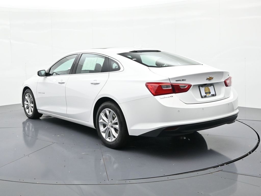 Chevrolet Malibu Vehicle Full-screen Gallery Image 08