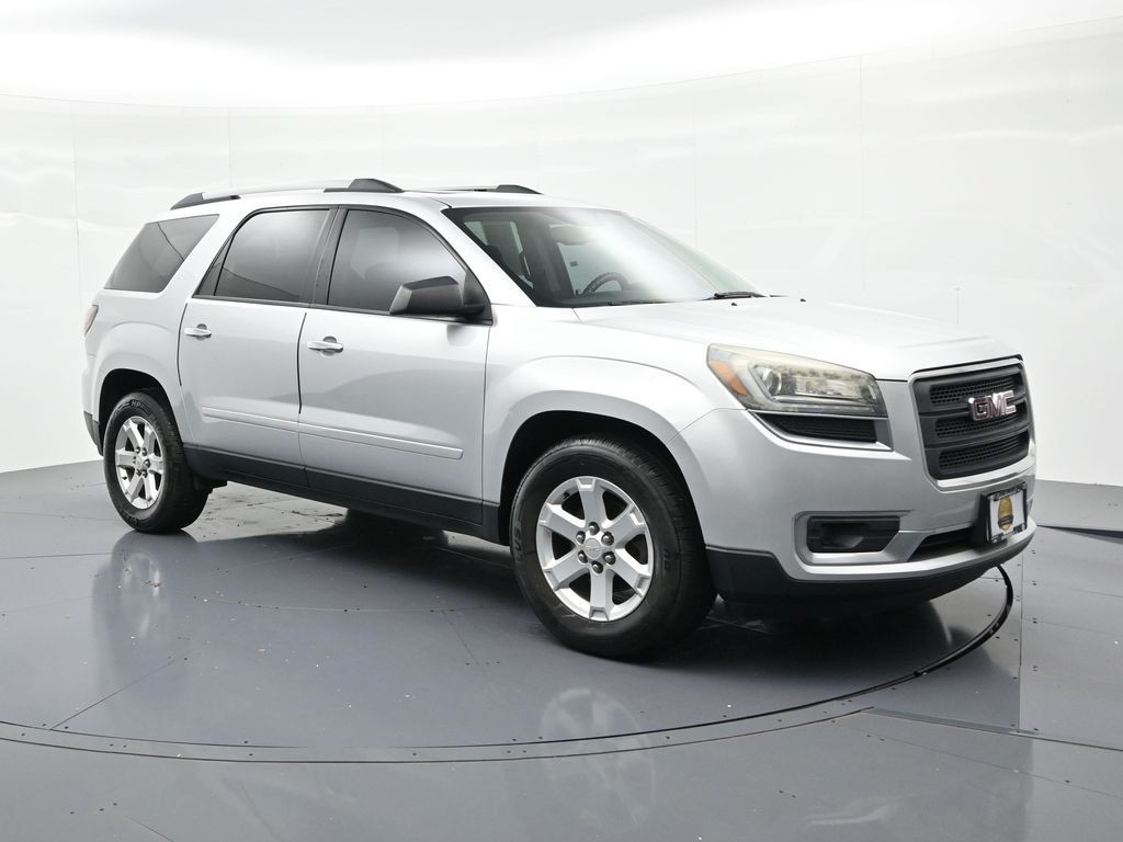 GMC Acadia Vehicle Full-screen Gallery Image 4
