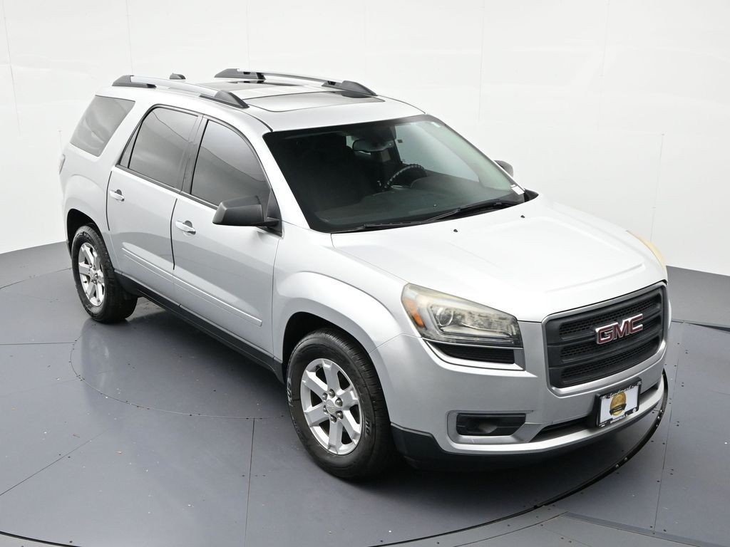 GMC Acadia Vehicle Full-screen Gallery Image 14