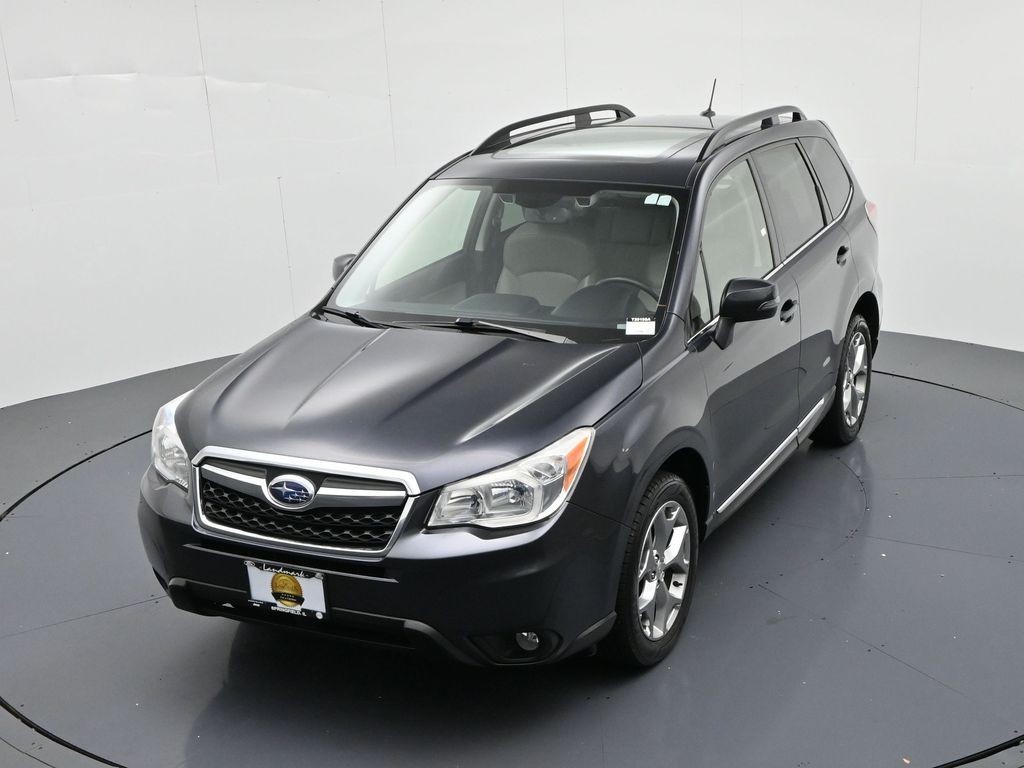 Subaru Forester Vehicle Full-screen Gallery Image 16