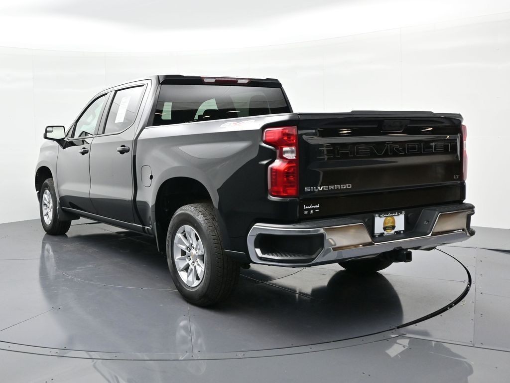 Chevrolet Silverado 1500 Vehicle Full-screen Gallery Image 8