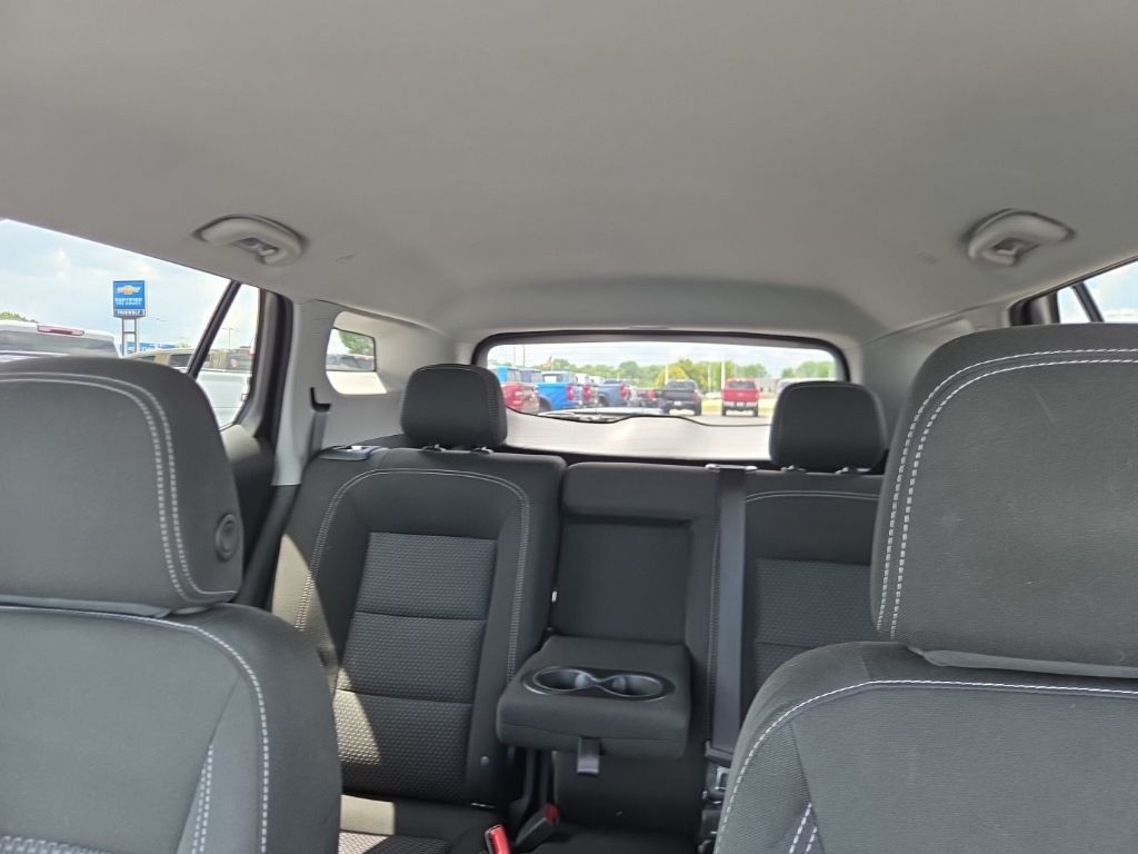 GMC Terrain Vehicle Full-screen Gallery Image 15