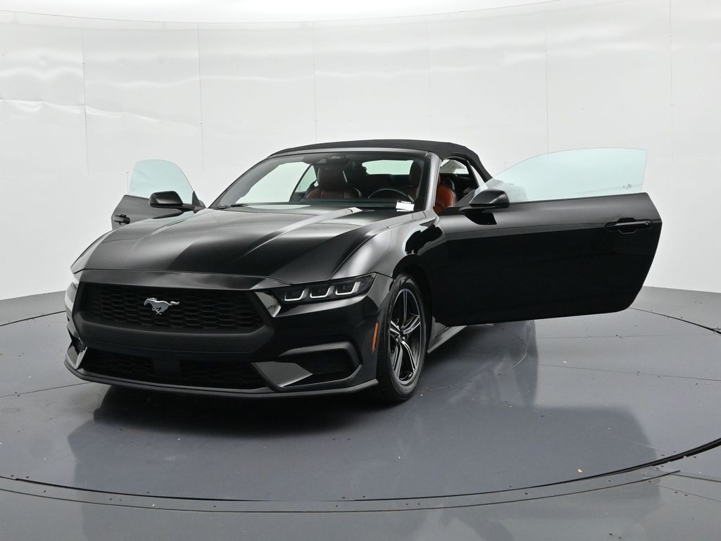 Ford Mustang Vehicle Full-screen Gallery Image 25