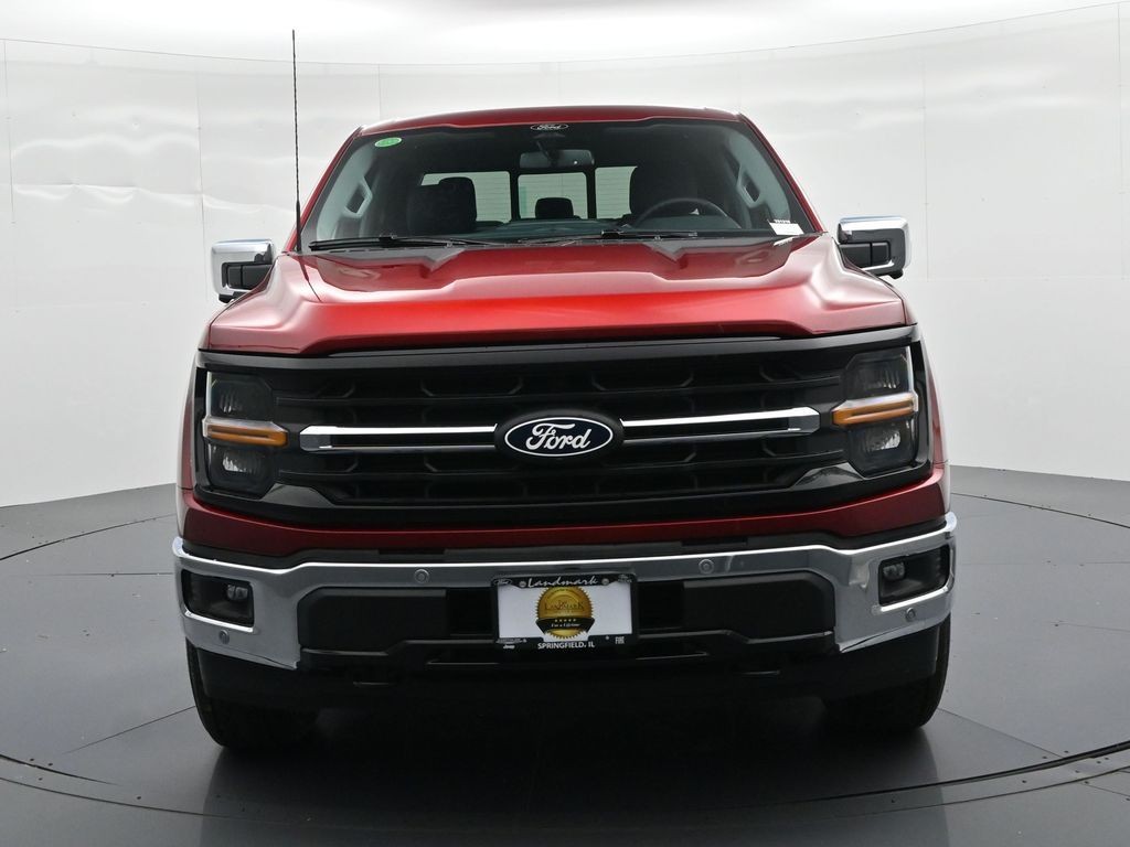 Ford F-150 Vehicle Full-screen Gallery Image 3