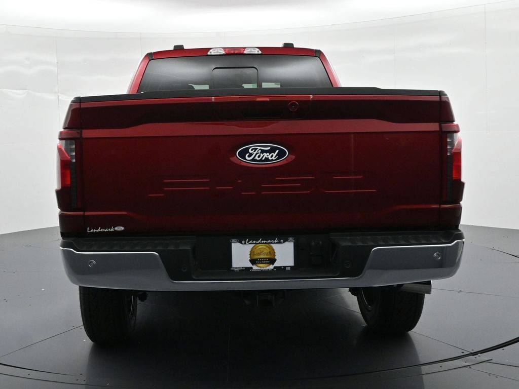 Ford F-150 Vehicle Full-screen Gallery Image 7
