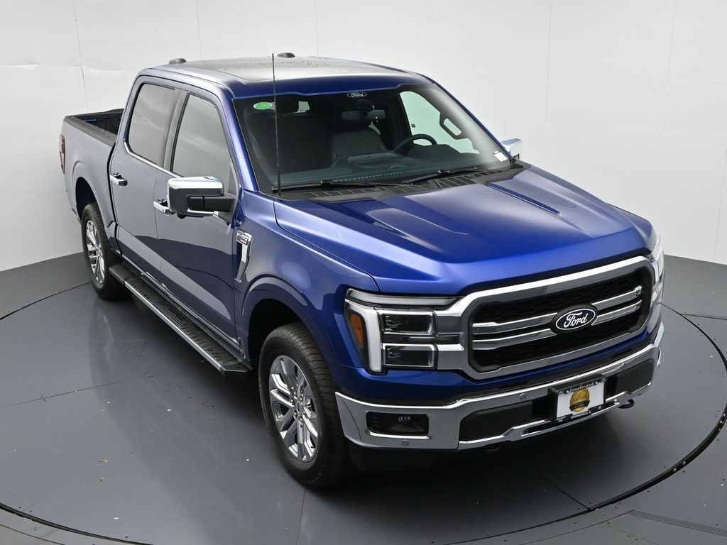 Ford F-150 Vehicle Full-screen Gallery Image 17