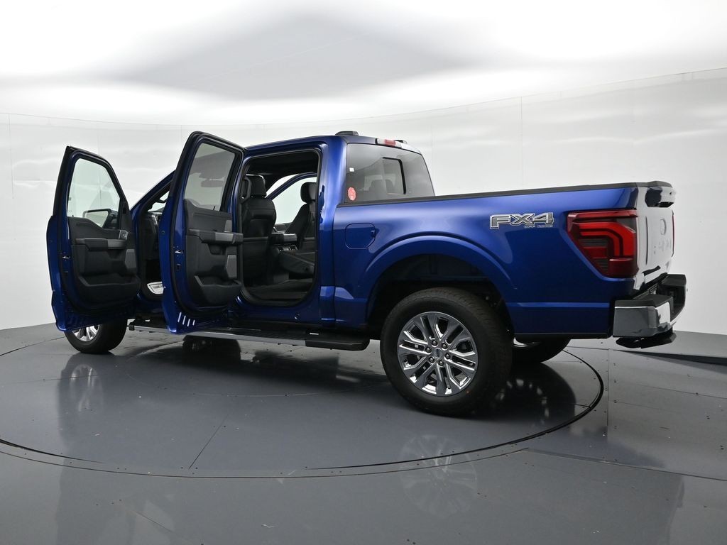 Ford F-150 Vehicle Full-screen Gallery Image 26
