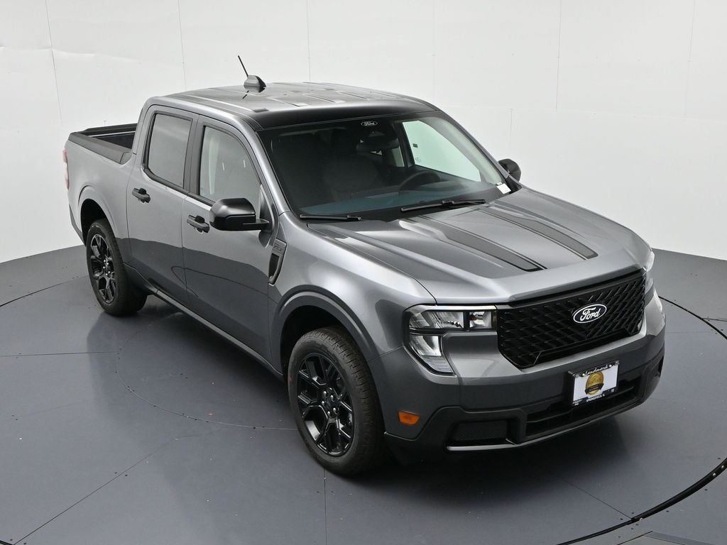 Ford Maverick Vehicle Full-screen Gallery Image 16