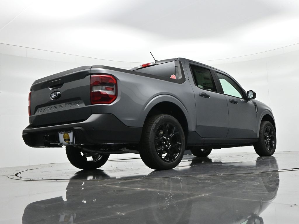 Ford Maverick Vehicle Full-screen Gallery Image 22