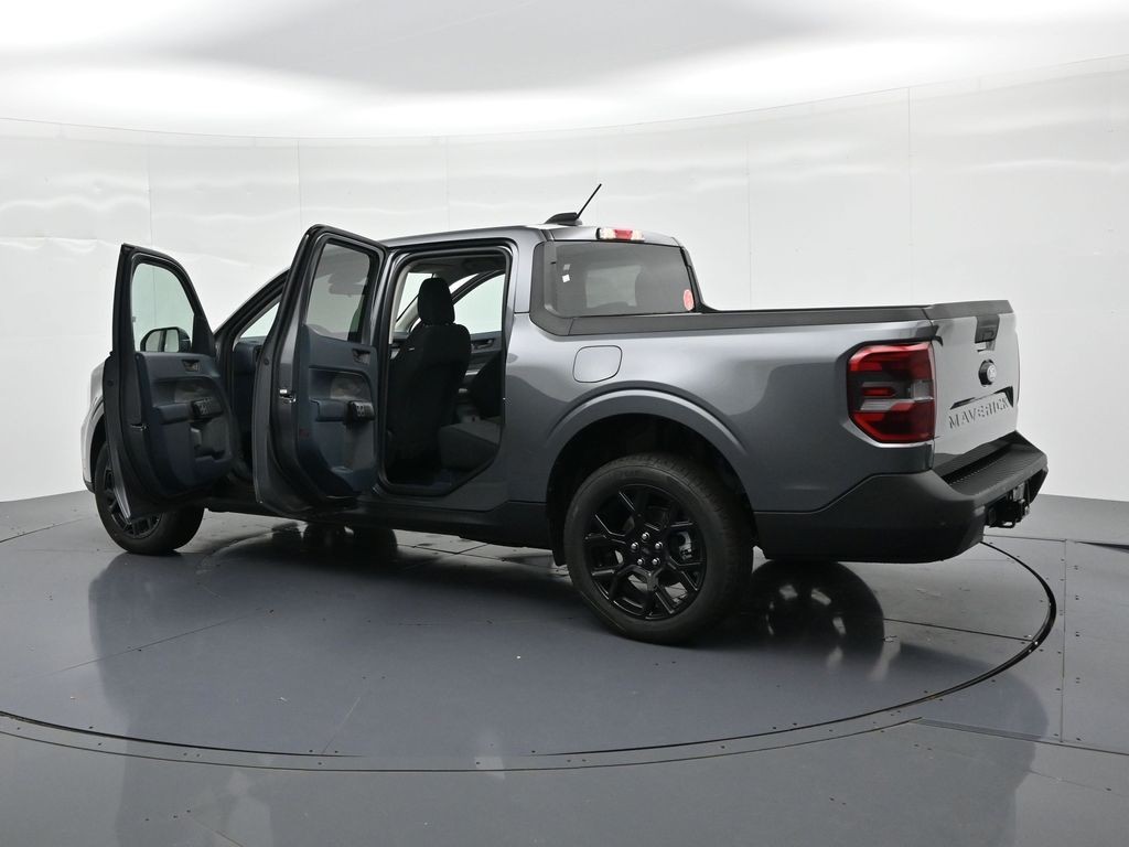 Ford Maverick Vehicle Full-screen Gallery Image 25