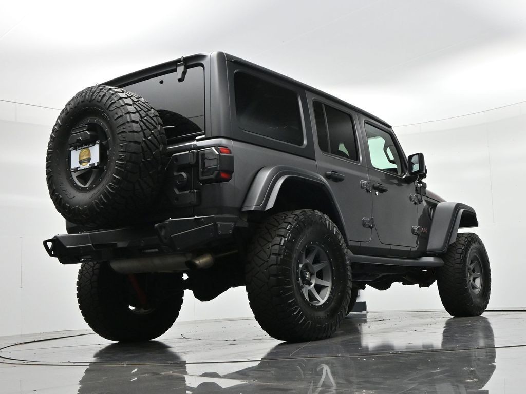Jeep Wrangler Unlimited Vehicle Full-screen Gallery Image 22