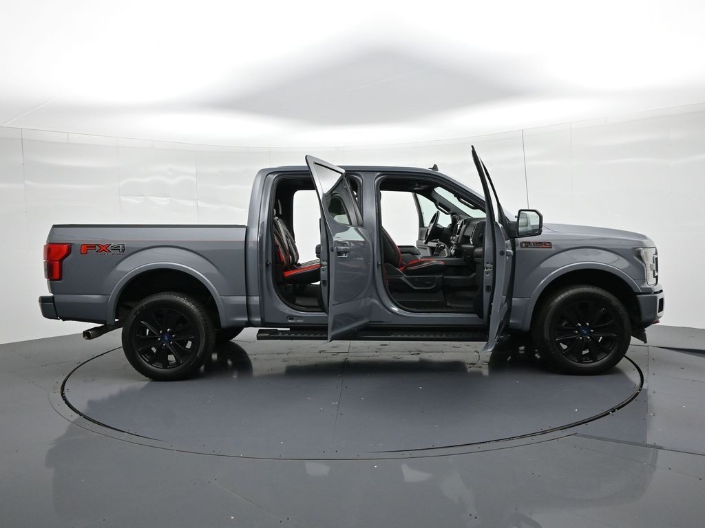 Ford F-150 Vehicle Full-screen Gallery Image 26