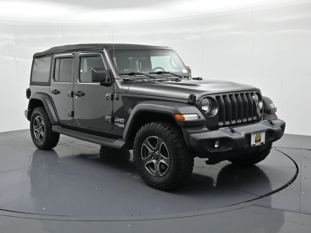 Jeep Wrangler Unlimited Vehicle Full-screen Gallery Image 4