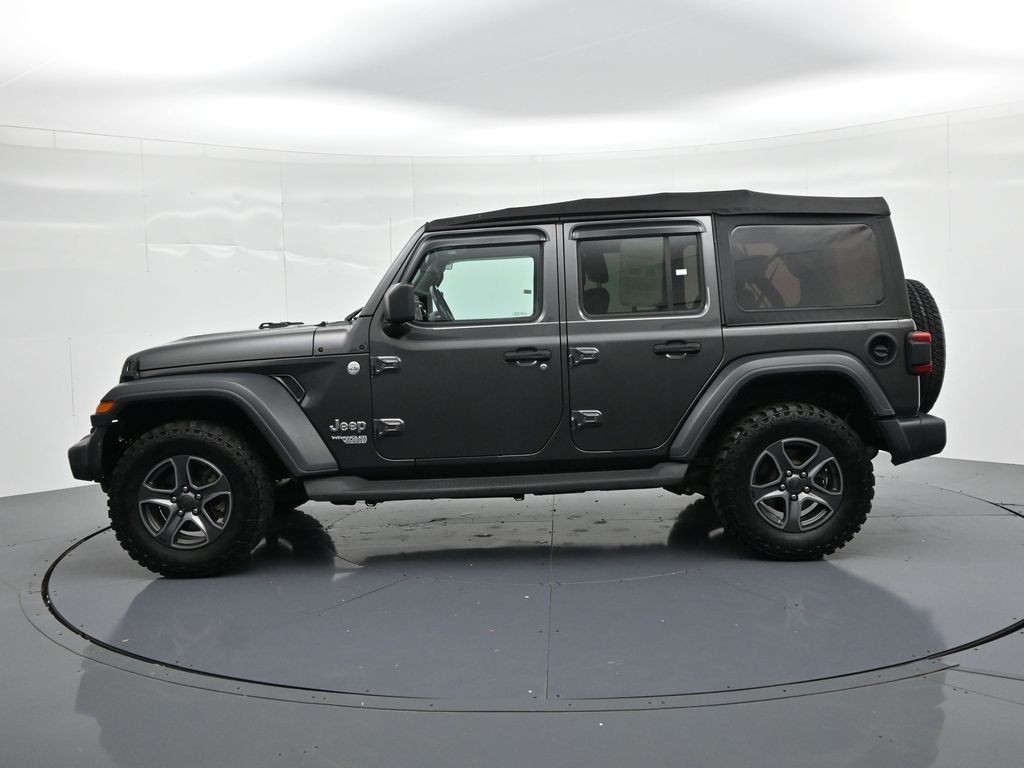 Jeep Wrangler Unlimited Vehicle Full-screen Gallery Image 9