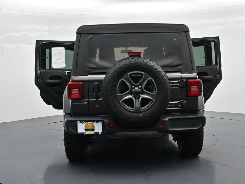 Jeep Wrangler Unlimited Vehicle Full-screen Gallery Image 25