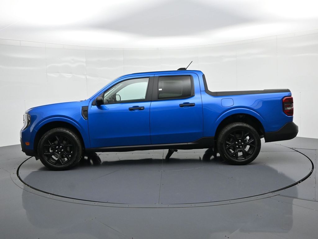 Ford Maverick Vehicle Full-screen Gallery Image 9