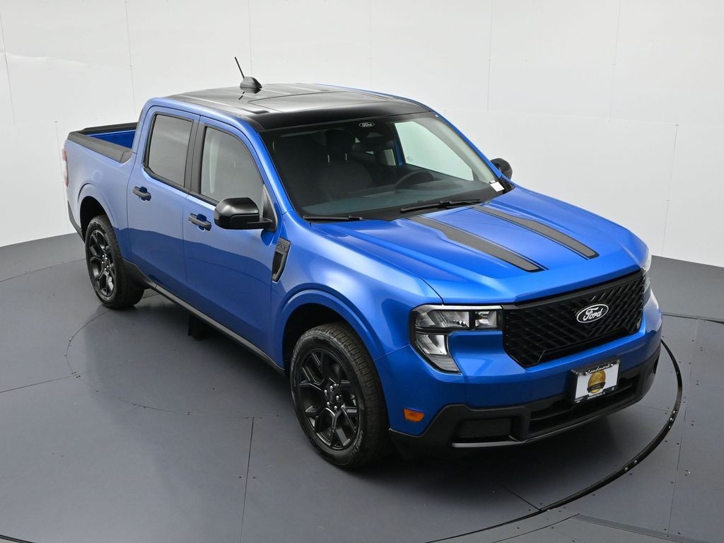 Ford Maverick Vehicle Full-screen Gallery Image 17