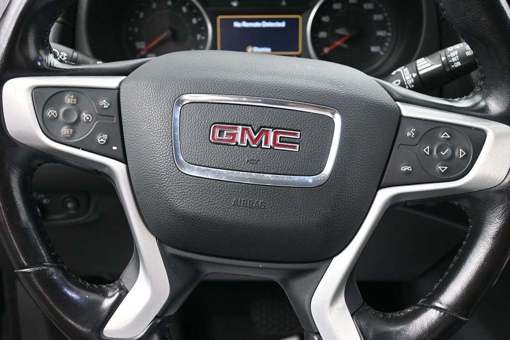 GMC Terrain Vehicle Full-screen Gallery Image 13