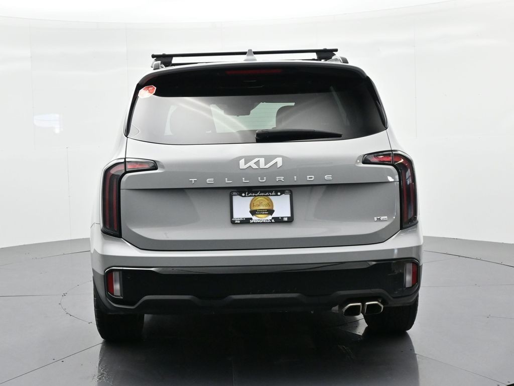Kia Telluride Vehicle Full-screen Gallery Image 7