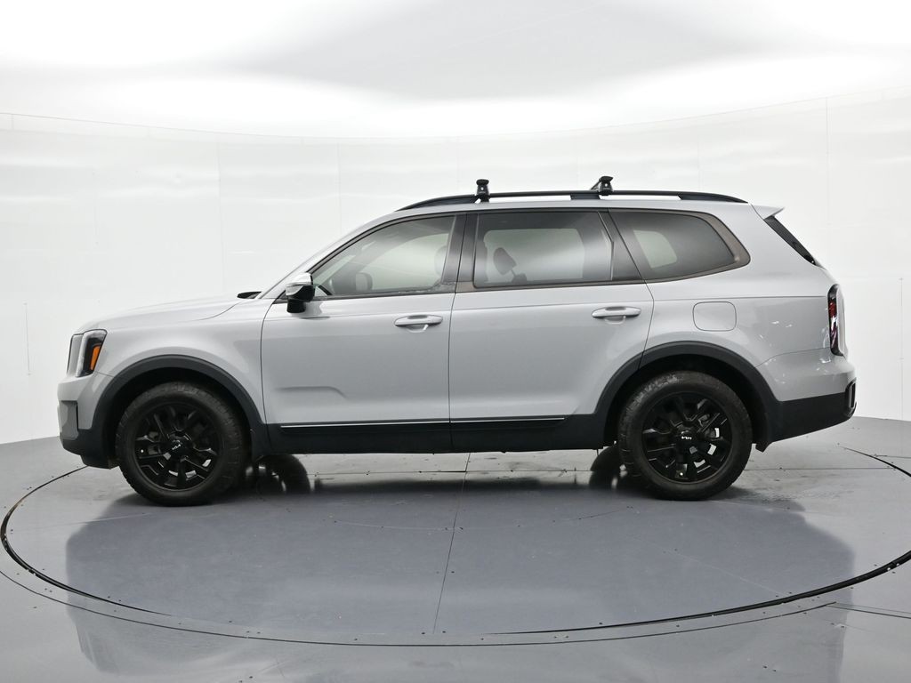 Kia Telluride Vehicle Full-screen Gallery Image 9