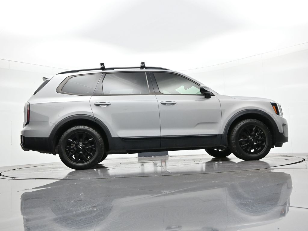 Kia Telluride Vehicle Full-screen Gallery Image 24