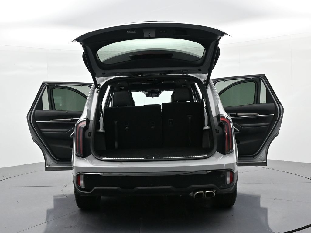 Kia Telluride Vehicle Full-screen Gallery Image 28