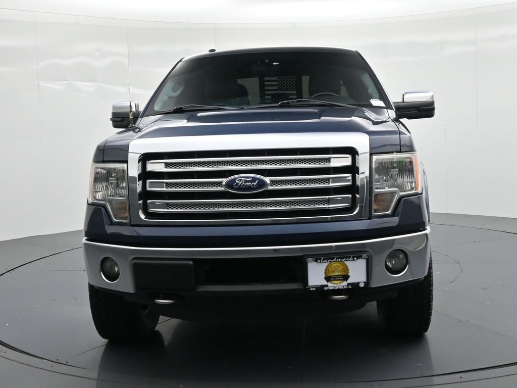 Ford F-150 Vehicle Full-screen Gallery Image 3